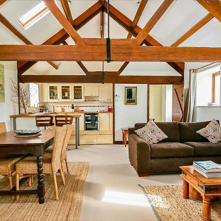 شقة Glyme Flat - Peaceful Country Retreat! تشيبينغ نورتون المظهر الخارجي الصورة