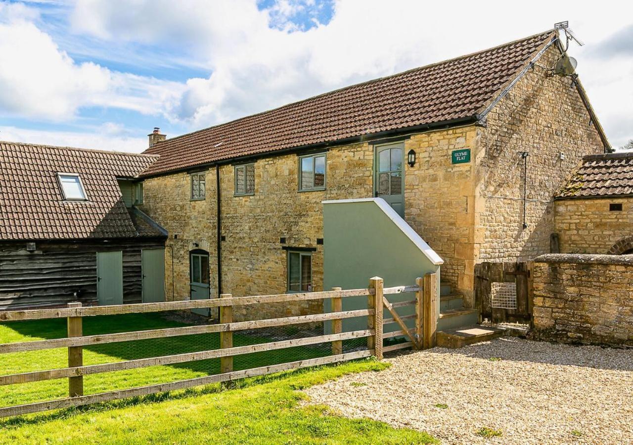 شقة Glyme Flat - Peaceful Country Retreat! تشيبينغ نورتون المظهر الخارجي الصورة